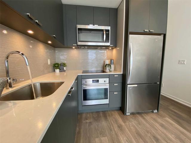 PH3307 - 56 Forest Manor Rd