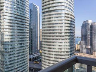3009 - 30 Grand Trunk Cres