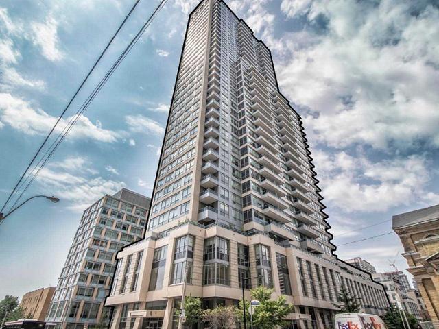 1806 - 500 Sherbourne St