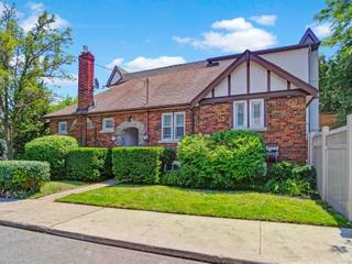 335 Old Orchard Grve