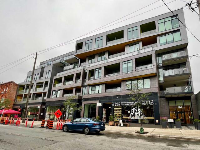 319 - 109 Ossington Ave