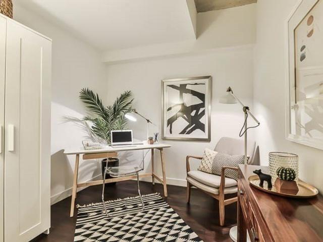 214 - 75 Portland St