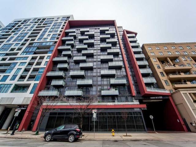 529 - 560 Front St W