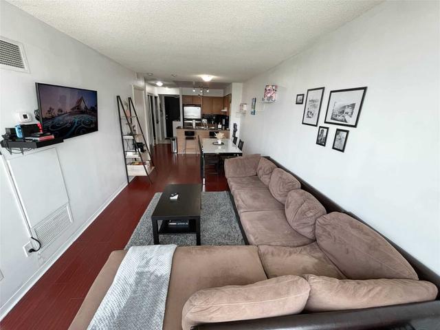 1707 - 231 Fort York Blvd