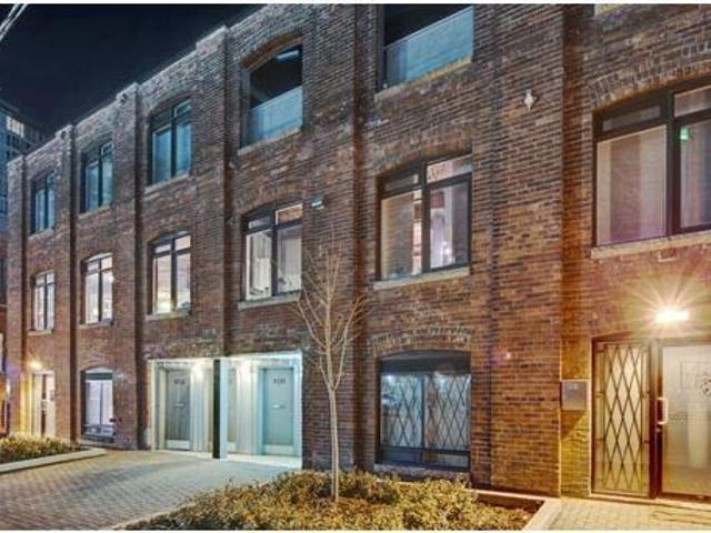 43 Britain St