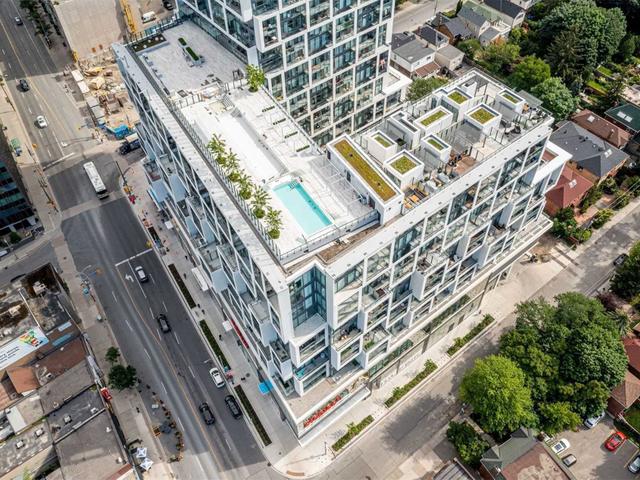 1037 - 8 Hillsdale Ave E