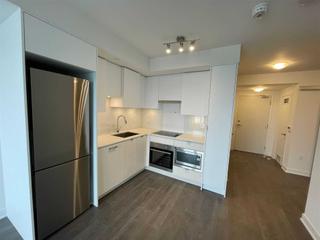 2702 Nt - 99 Broadway Ave
