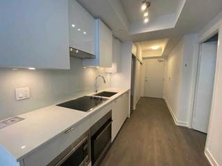 815 St - 195 Redpath Ave