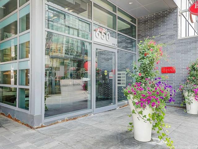 315 - 650 King St W