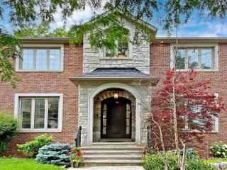 30 Bainbridge Ave