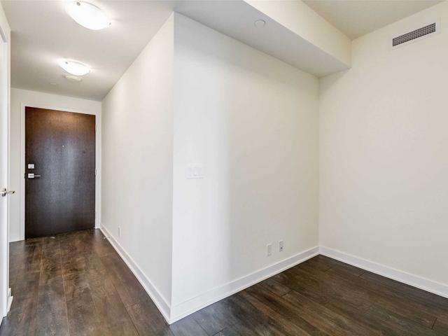 4301 - 2221 Yonge St photo #12