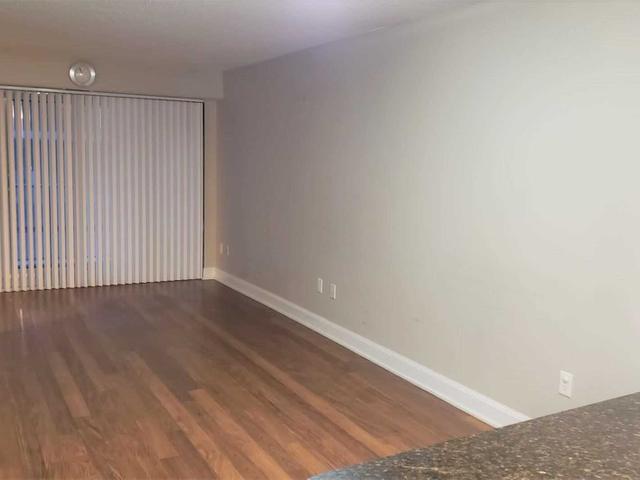 709 - 2191 Yonge St photo #1