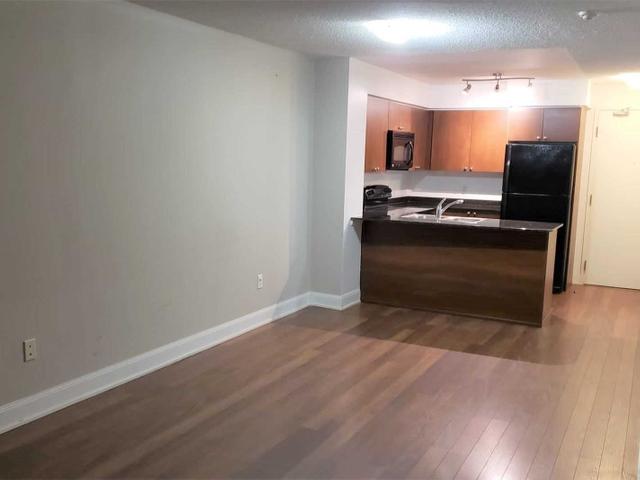 709 - 2191 Yonge St photo #2