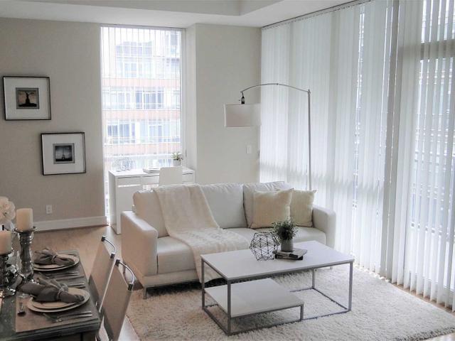 S 602 - 112 George St