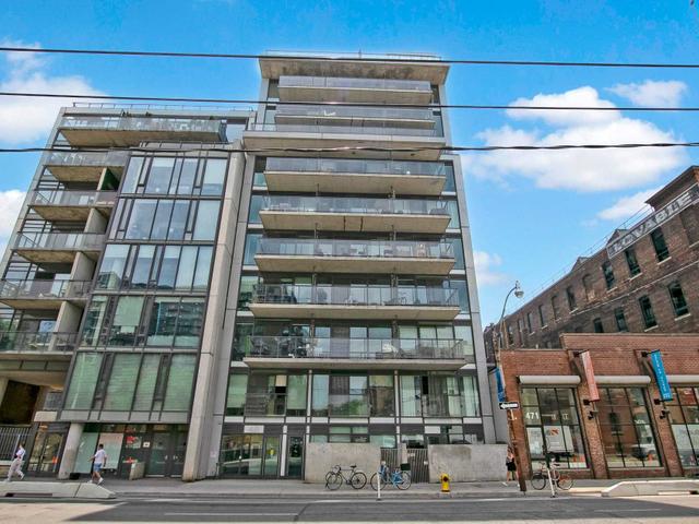 102 - 461 Adelaide St W