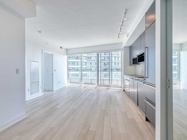 1705 - 115 Mcmahon Dr