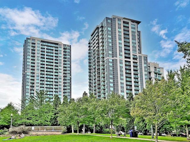 401 - 16 Harrison Garden Blvd