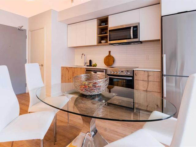 1020 - 39 Niagara St