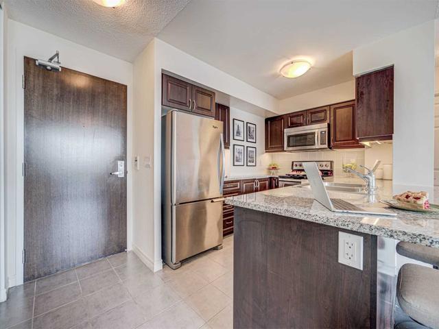 1511 - 25 Lower Simcoe St