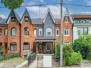223 1/2 Borden St