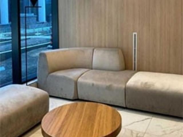 1701 - 30 Ordnance St