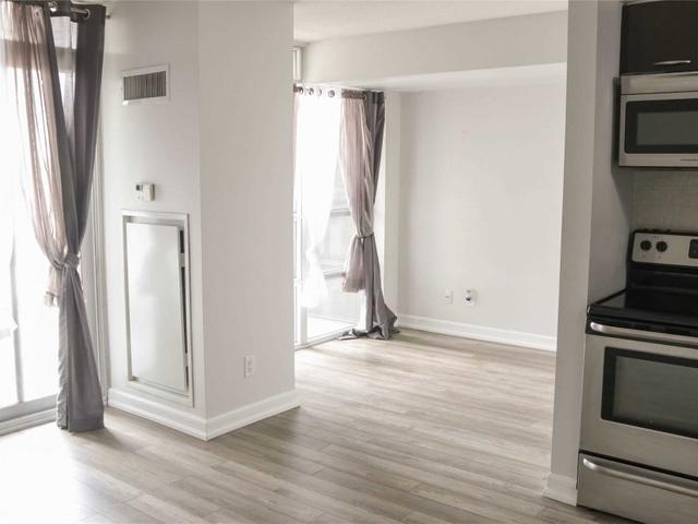 1011 - 38 Joe Shuster Way