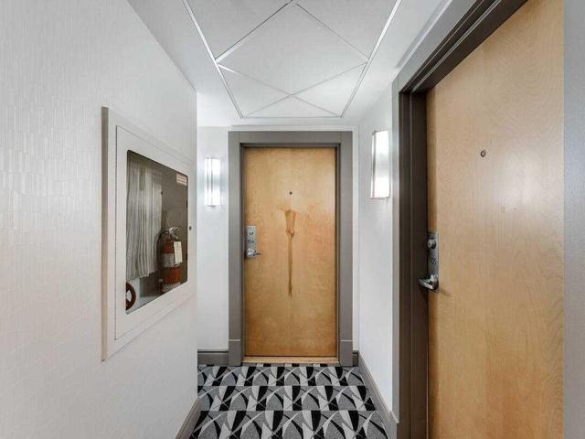 704 - 80 Cumberland St