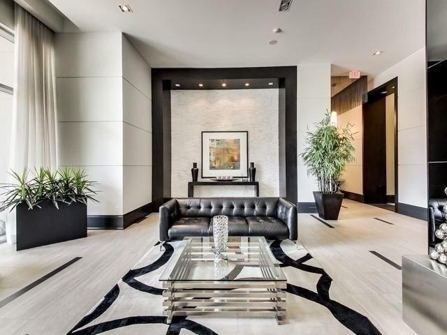 1009 - 17 Anndale Dr