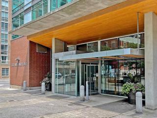 1213 - 333 Adelaide St E