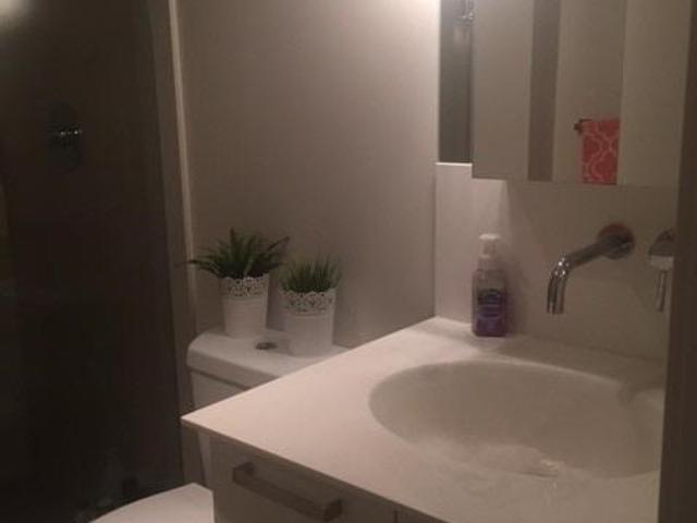 416 - 95 Bathurst St