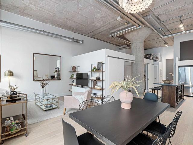 227 - 637 Lake Shore Blvd W