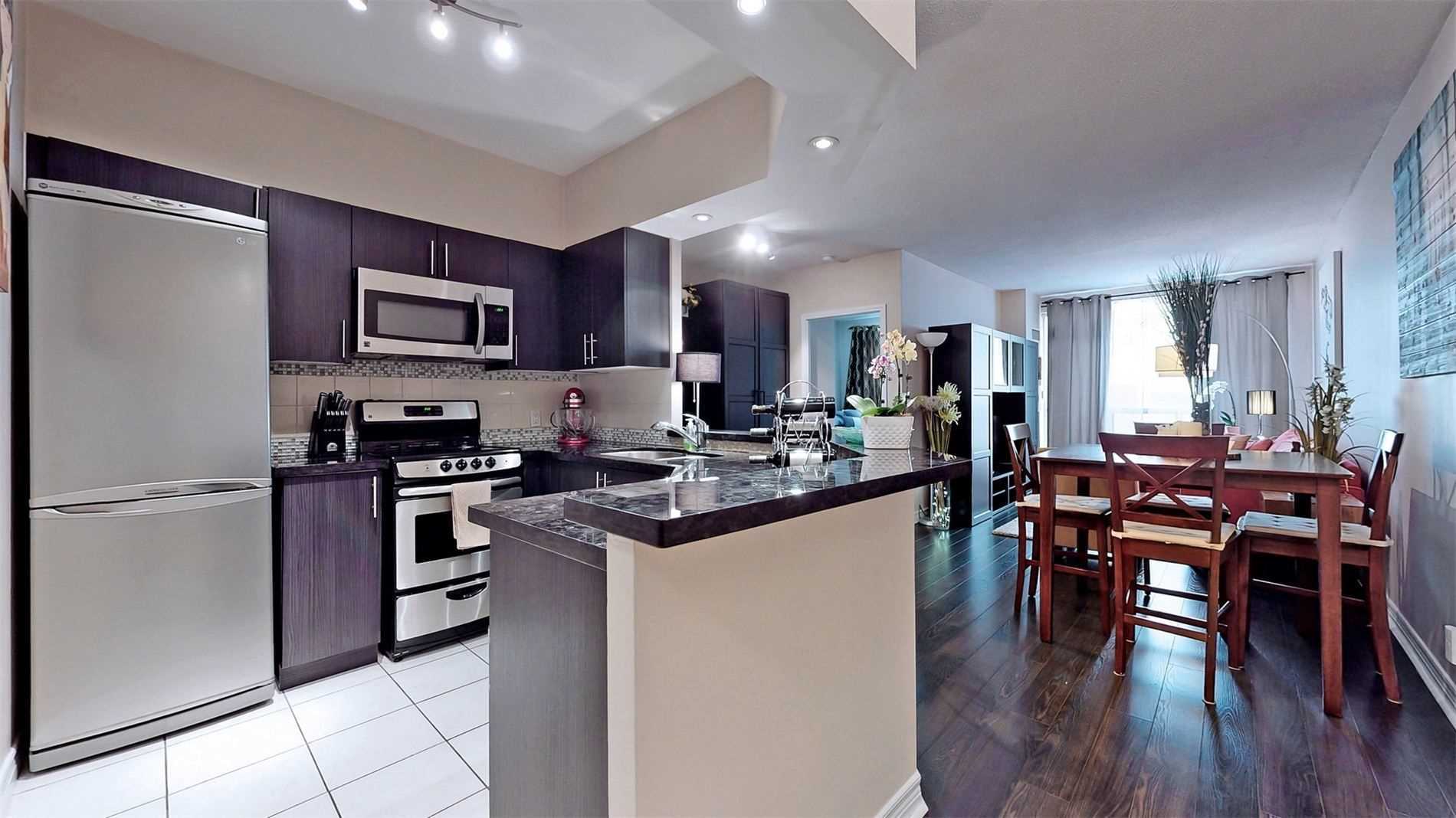 210 152 St Patrick St, Toronto Terminated, C5319951 Condos.ca