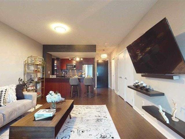 604 - 59 East Liberty St