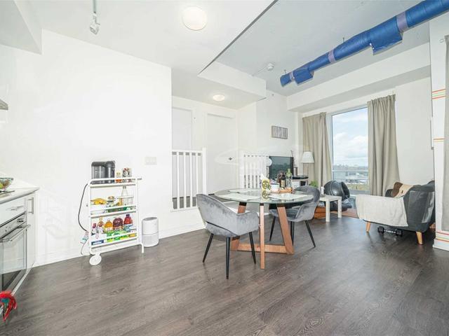 1301 - 75 The Donway W