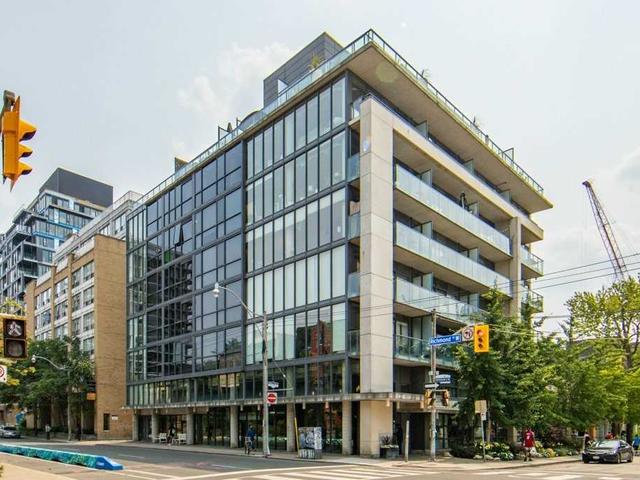 305 - 533 Richmond St W