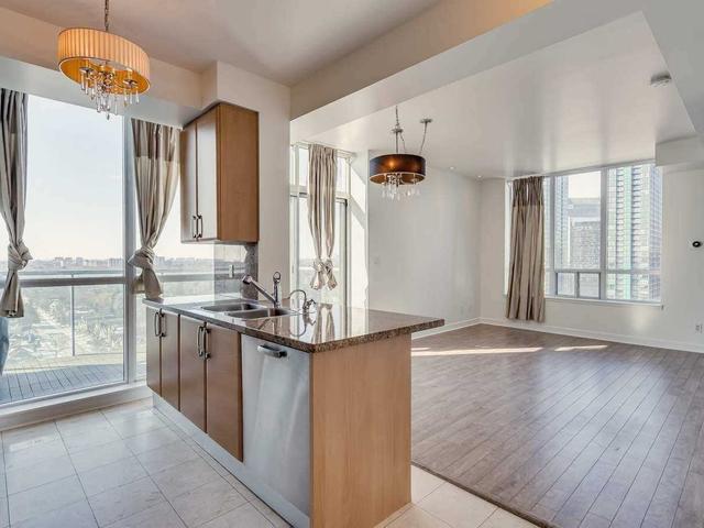 1002 - 1 Avondale Ave