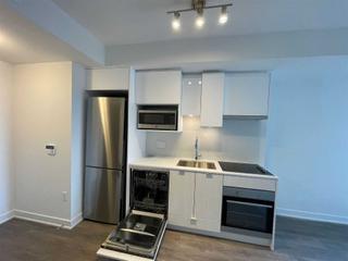 1013 St - 195 Redpath Ave