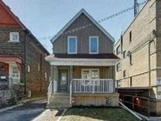 271 St Clair Ave E