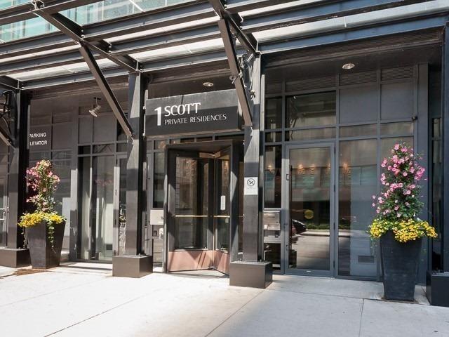 1401 - 1 Scott St
