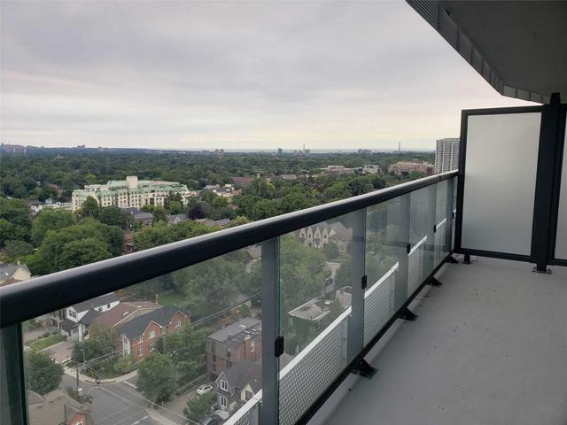 1510 - 11 Lillian St photo #1