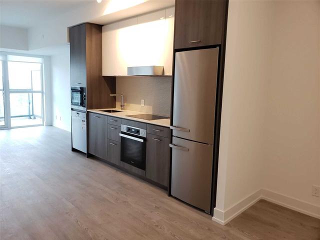 1510 - 11 Lillian St photo #7