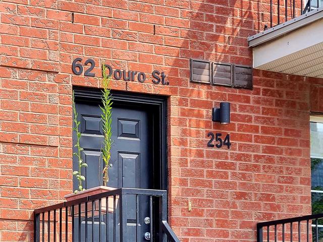 254 - 62 Douro St