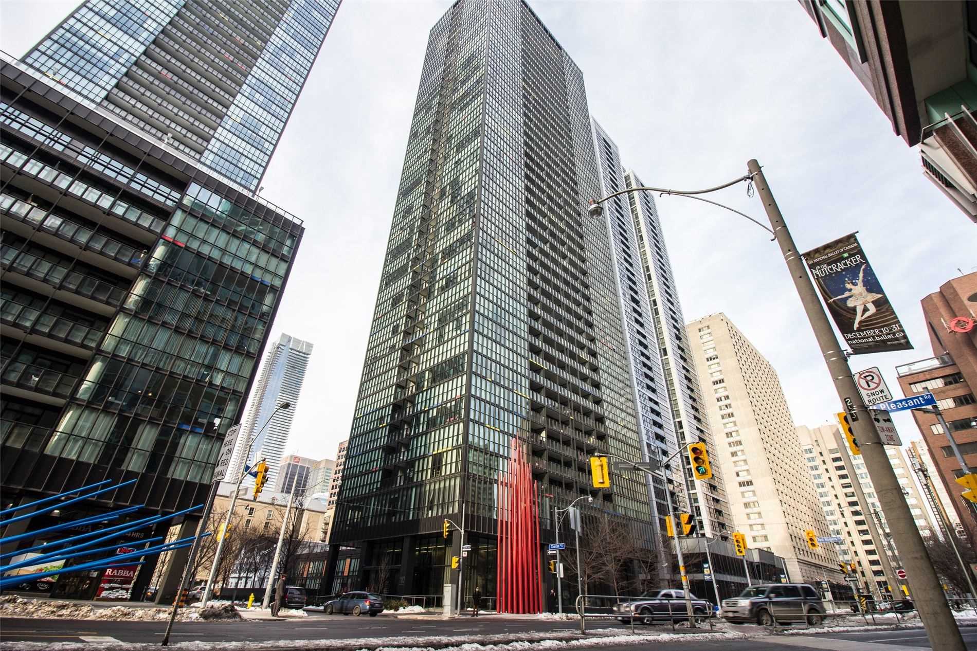 803 - 110 Charles St E, Toronto | Leased, C5335624 | Condos.ca