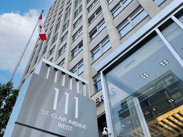 #514 - 111 St Clair Ave W