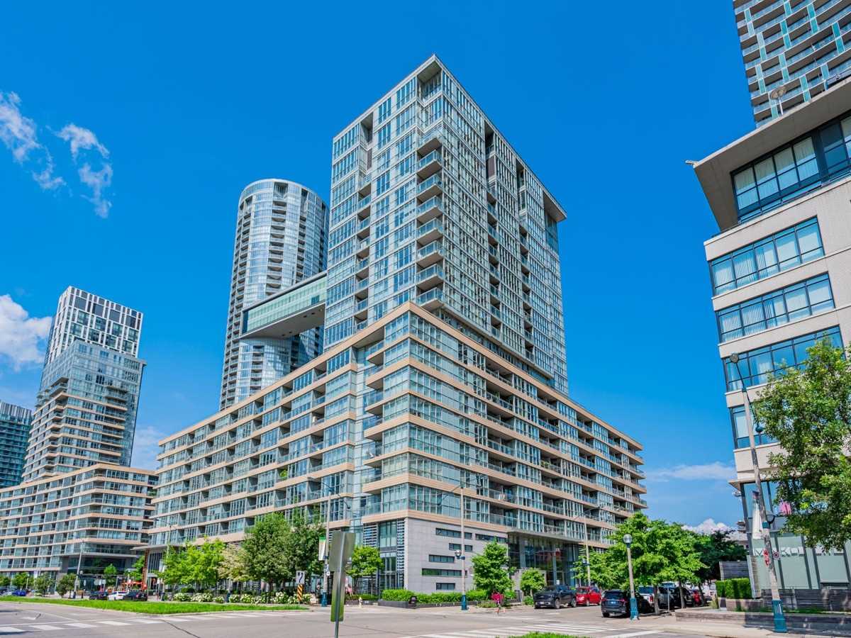 Capreol 952 - 10 Capreol Crt, Toronto | Terminated, C5337213 | Condos.ca