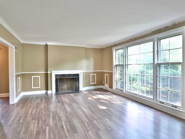 Main - 116 Arjay Cres