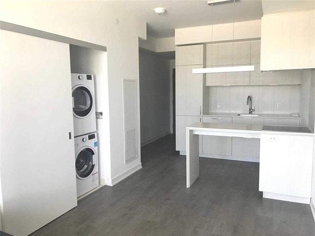 704 - 20 Richardson St