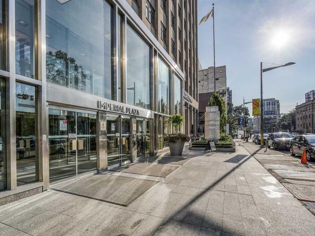 620 - 111 St Clair Ave W