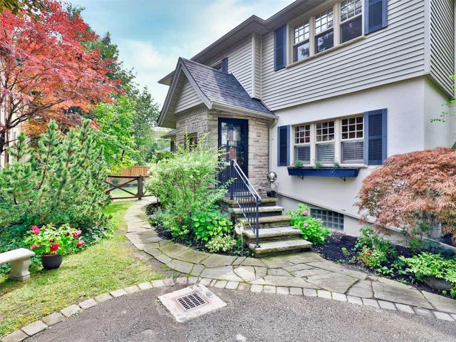 258 Old Forest Hill Rd