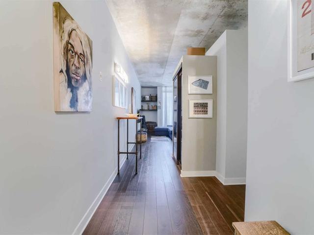 501 - 36 Charlotte St